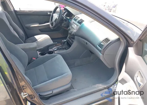 2006 Honda Accord 2.4 Lx from USA, damaged, VIN 1HGCM56496A076801